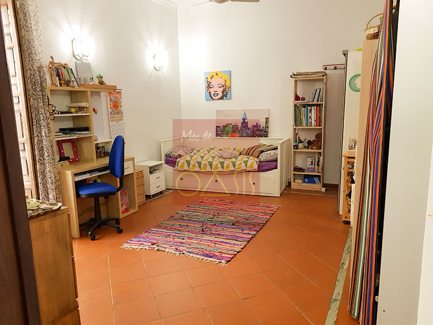 Increíble piso en Realejo de 3 dormitorios - Inmobiliaria Oasis, pisos casas y cármenes con carácter en Granada